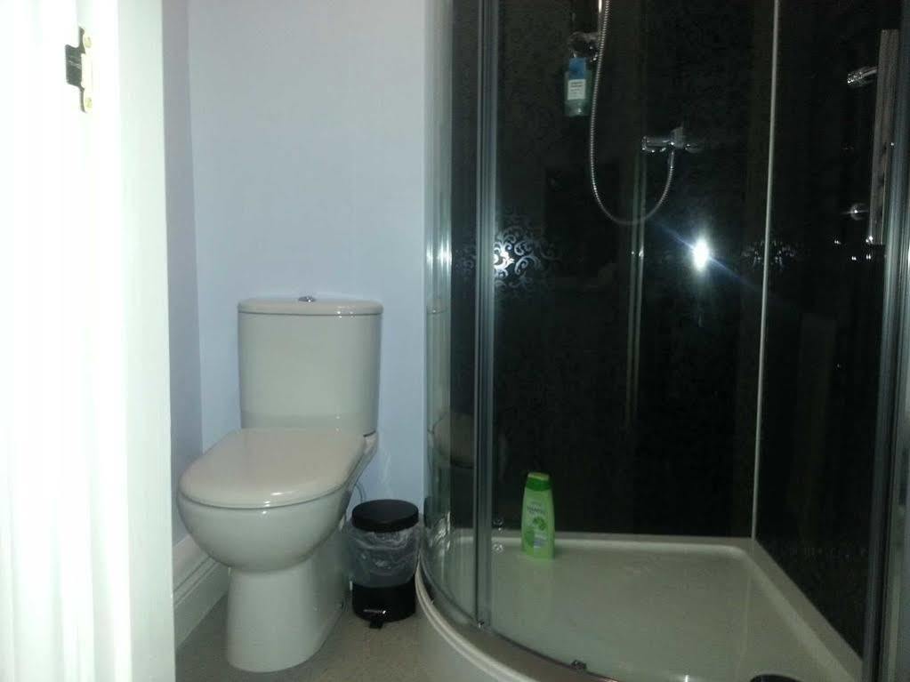 Acer Lodge Bed & Breakfast Mundford ภายนอก รูปภาพ